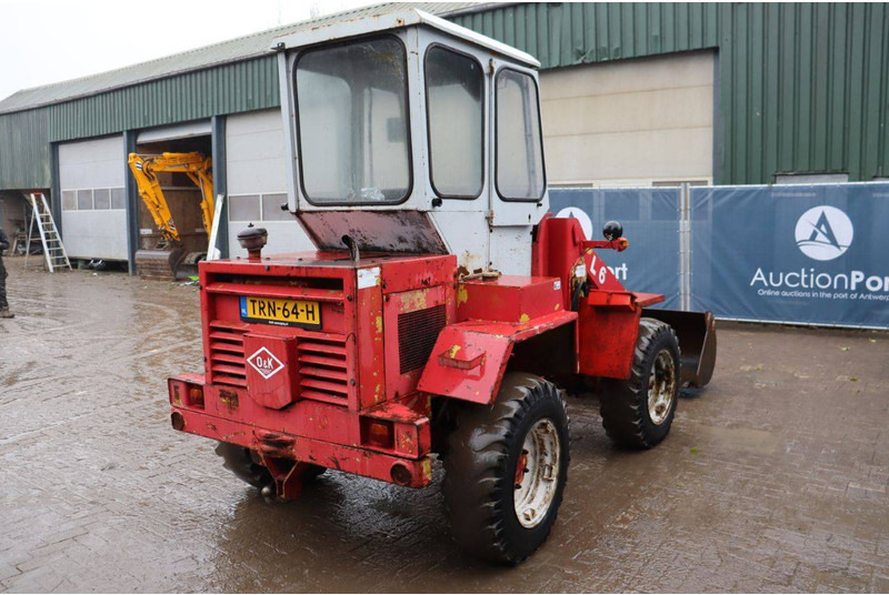 Chargeuse sur pneus O & K L6