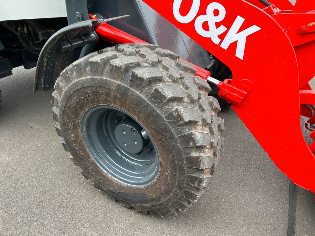 Chargeuse sur pneus O & K L 8.5  - Schaufel - Palettengabel- 4717 Betriebs