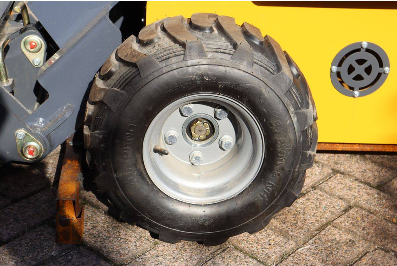 Chargeuse sur pneus Onbekend MP-S800