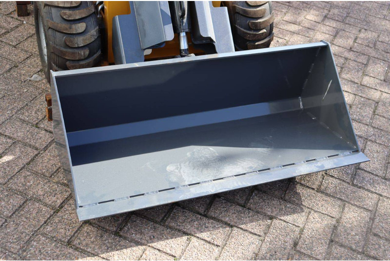 Chargeuse sur pneus Onbekend MP-S800