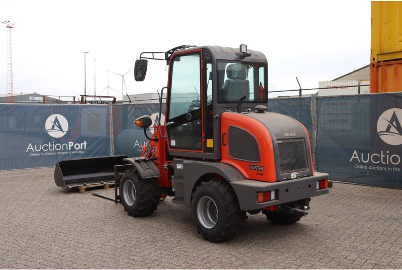 Chargeuse sur pneus Panther 10-08
