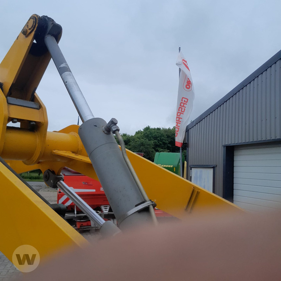 Chargeuse sur pneus Paus RL 6.7