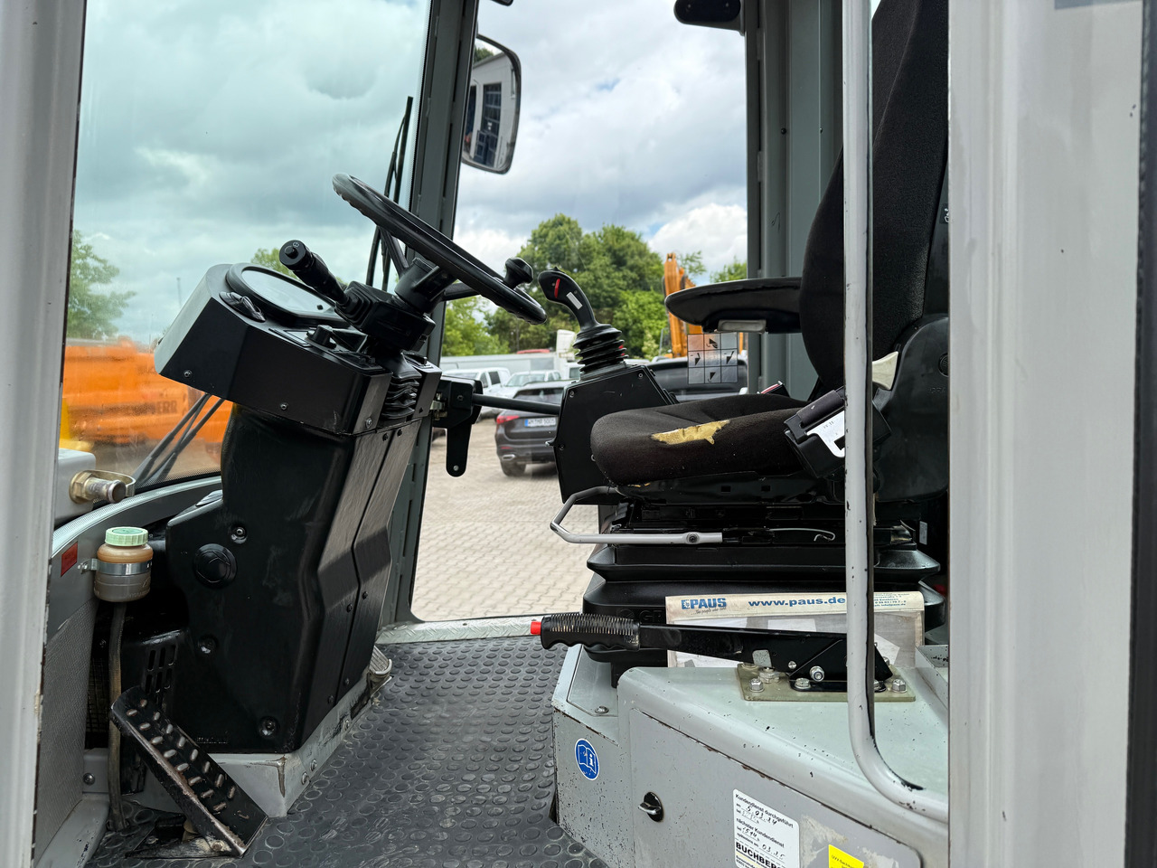 Chargeuse sur pneus Paus SL 1055 Radlader Schwenklader