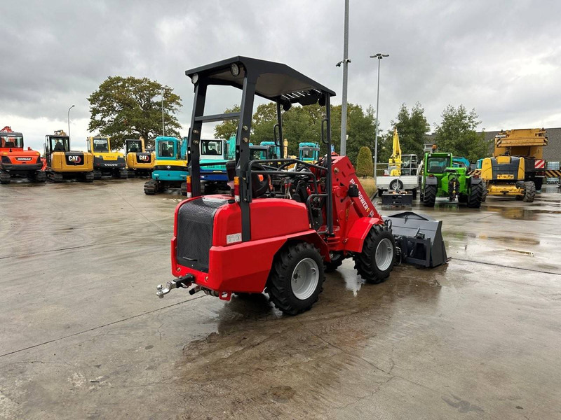 Chargeuse sur pneus Plus Power HQ180T