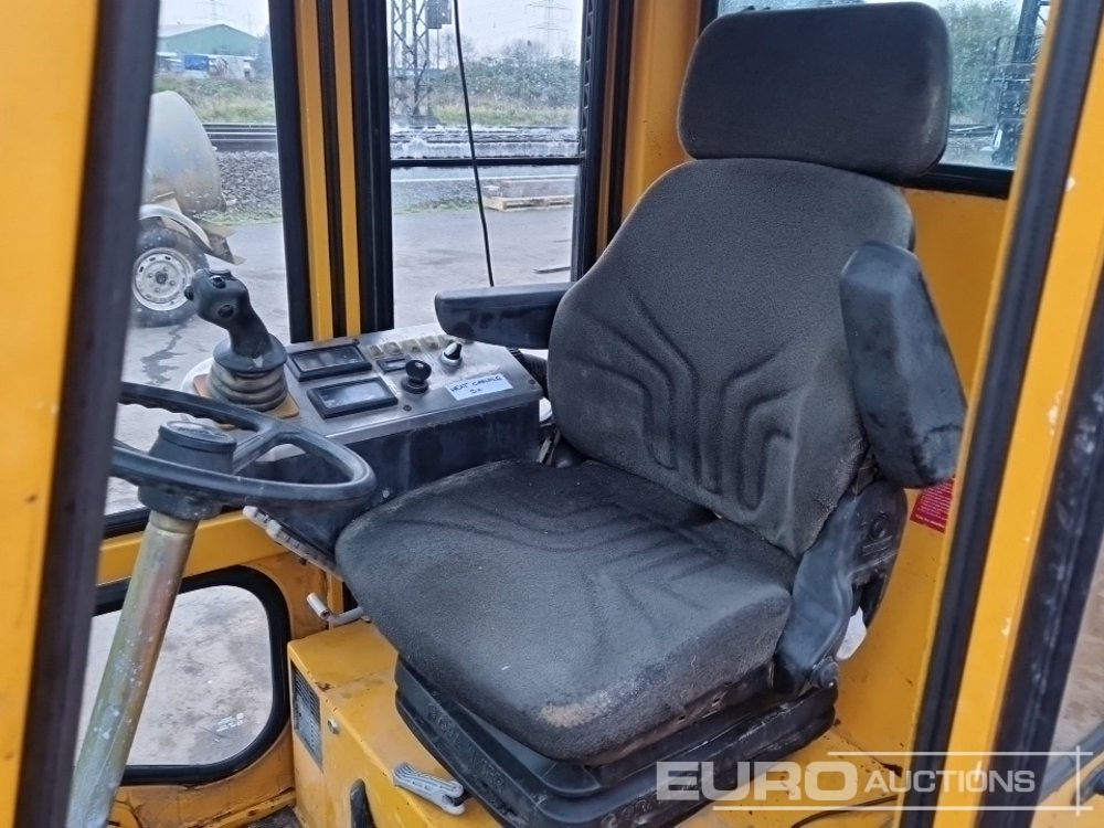 Chargeuse sur pneus Probst VM204 Paving Layer