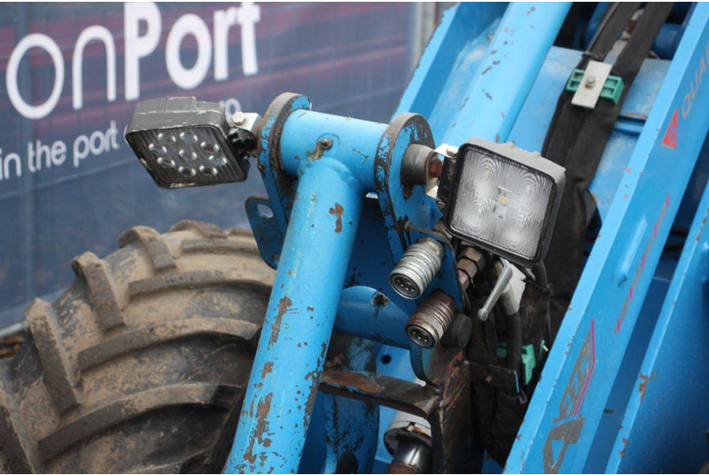 Chargeuse sur pneus Quappen A27X