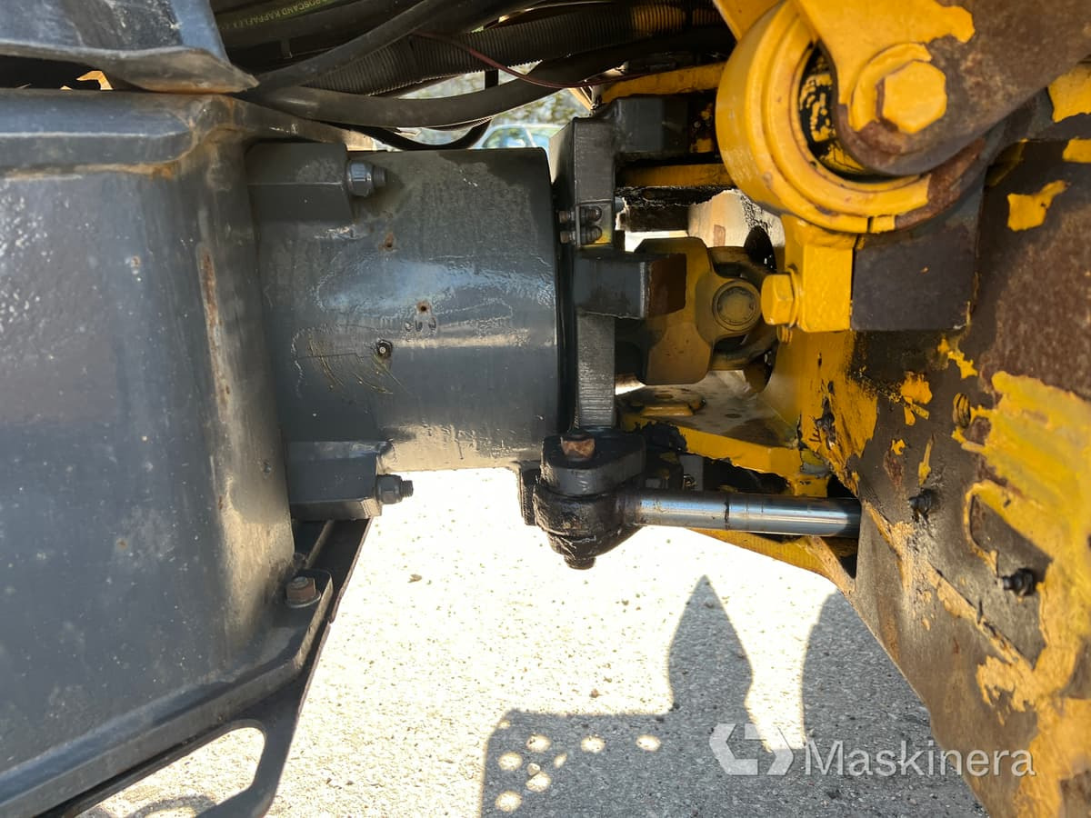 Chargeuse sur pneus Redskapsbärare Wille 655 med vikplog