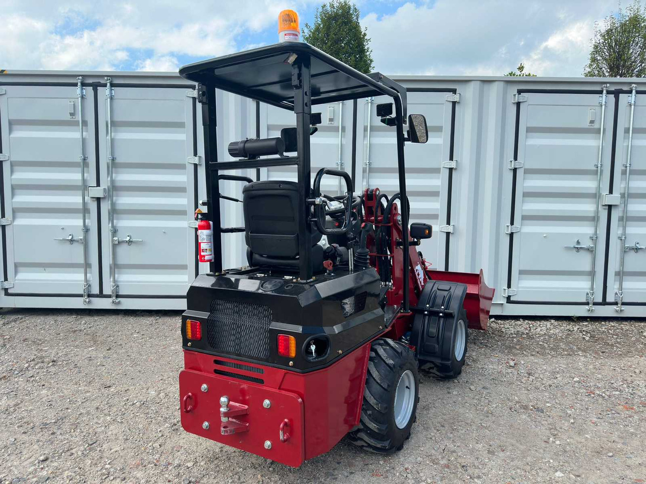 Chargeuse sur pneus Rhino-cross R906