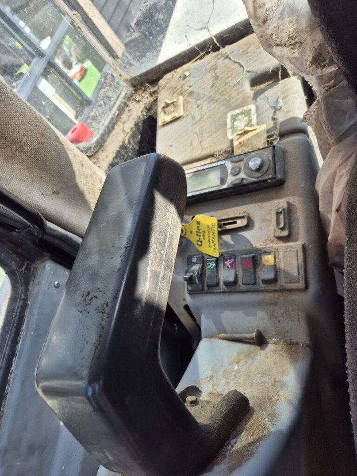 Chargeuse sur pneus SCHAEFF SKL843