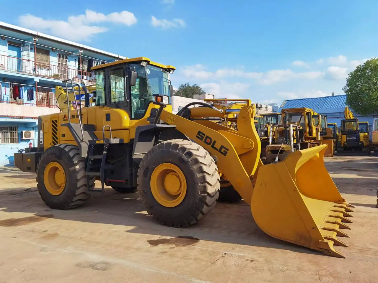 Chargeuse sur pneus SDLG956L USED almost new front wheeled loaders wheel loader 10ton loader 10 tons