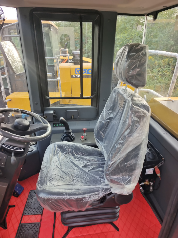 Chargeuse sur pneus SDLG 956F