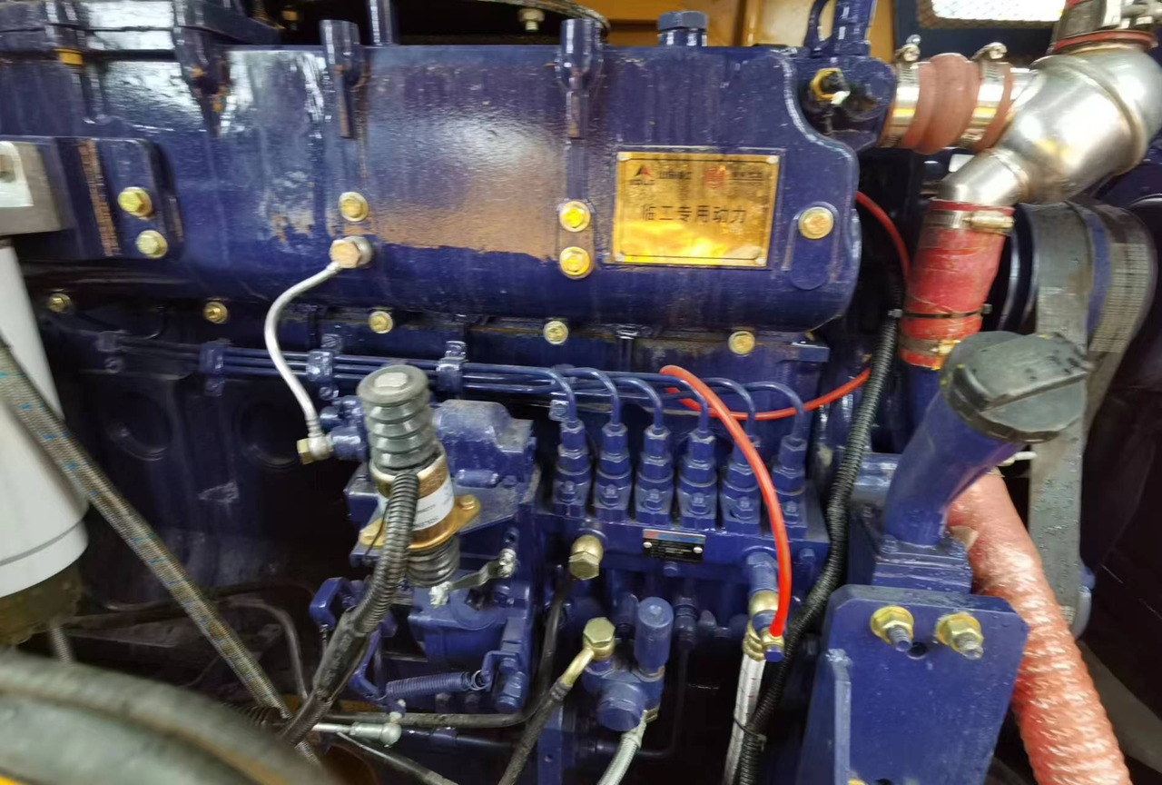 Chargeuse sur pneus SDLG 956F