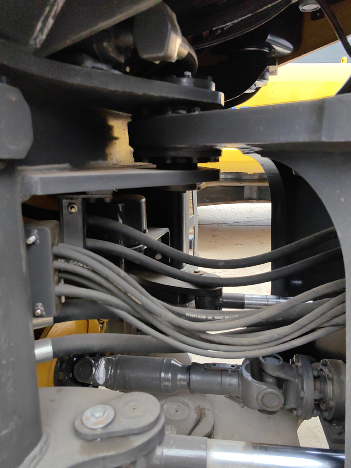 Chargeuse sur pneus SDLG 956F 958L 958F 968L 968F