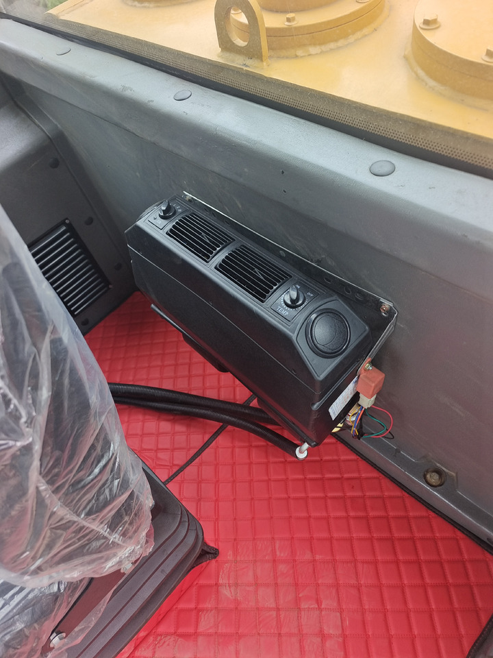 Chargeuse sur pneus SDLG 956L