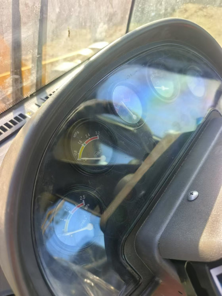 Chargeuse sur pneus SDLG 956L WITH CAT ENGINE