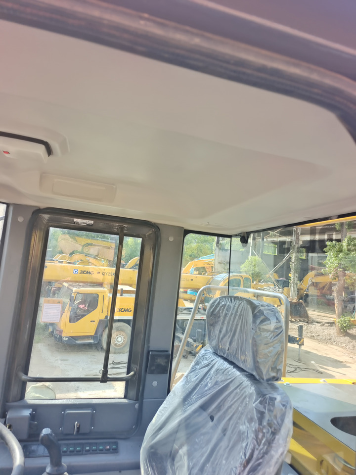 Chargeuse sur pneus SDLG 958F