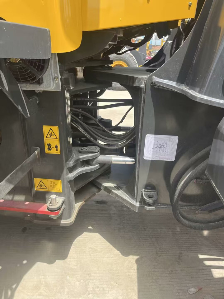Chargeuse sur pneus SDLG 958F