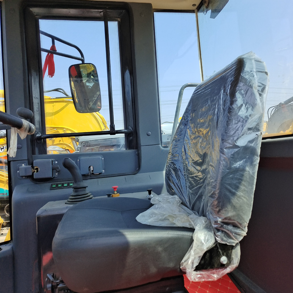 Chargeuse sur pneus SDLG 958L