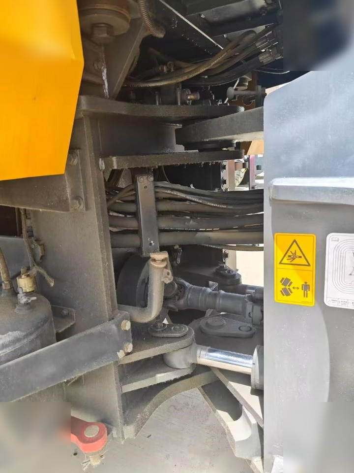 Chargeuse sur pneus SDLG L955