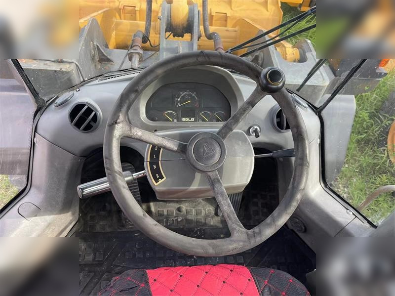 Chargeuse sur pneus SDLG L955F