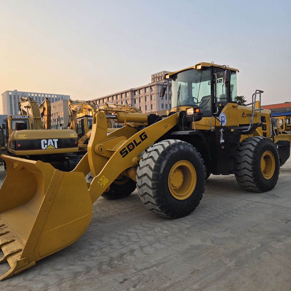 Chargeuse sur pneus SDLG L956F