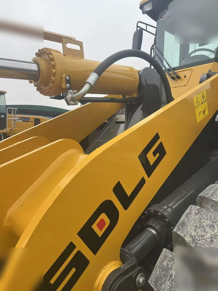 Chargeuse sur pneus SDLG L968F