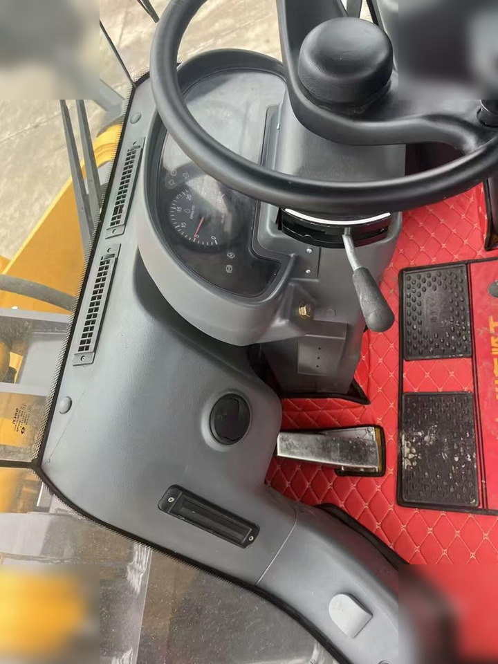 Chargeuse sur pneus SDLG L968F