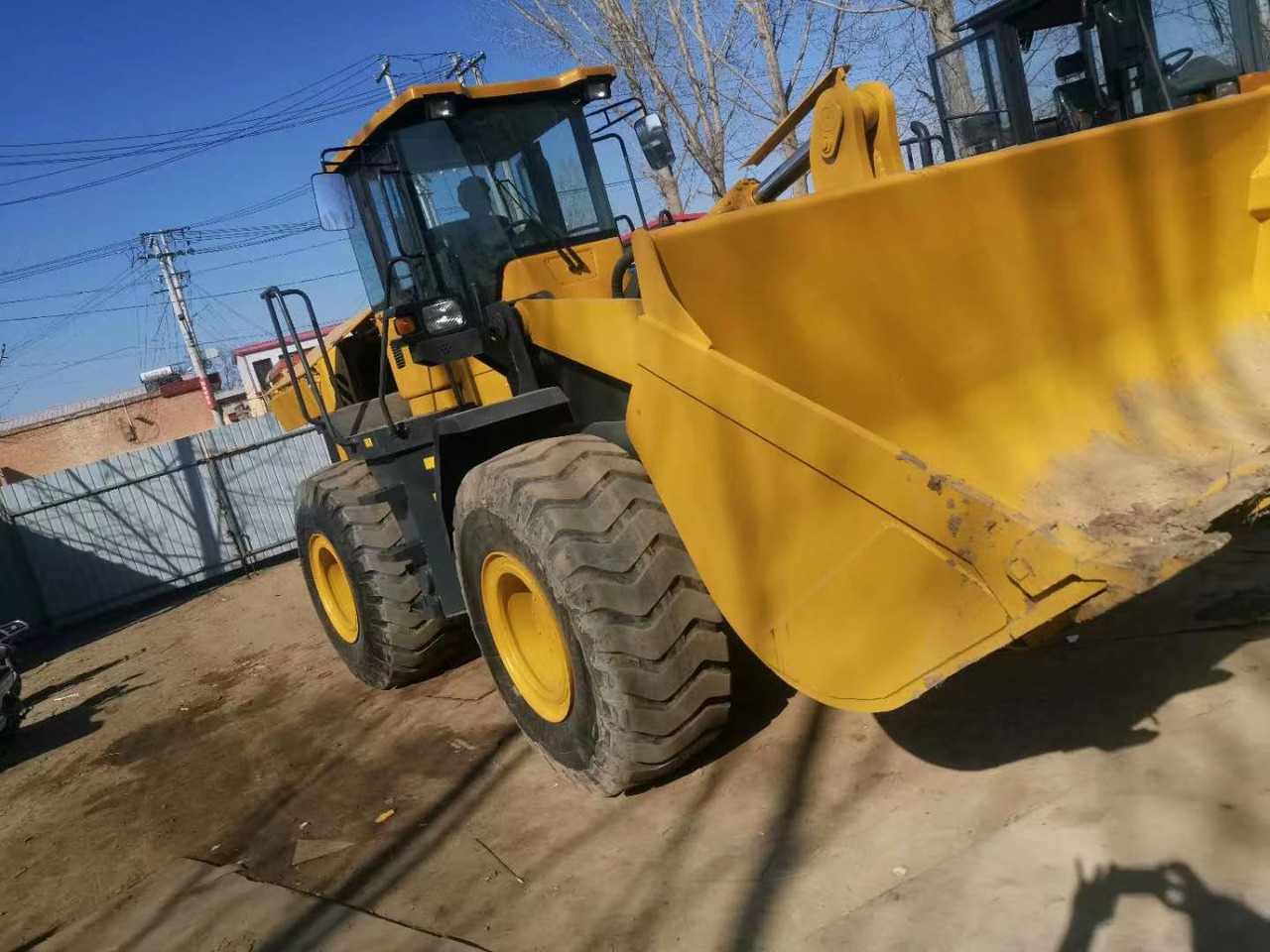 Chargeuse sur pneus SDLG LG953