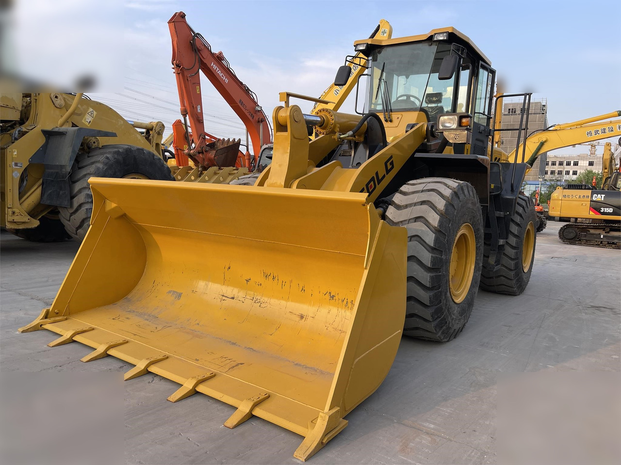 Chargeuse sur pneus SDLG LG956L