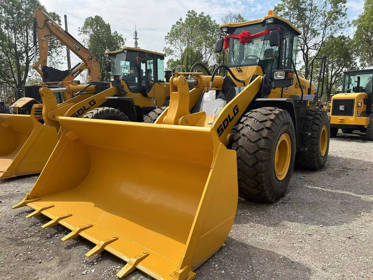 Chargeuse sur pneus SDLG LG958F