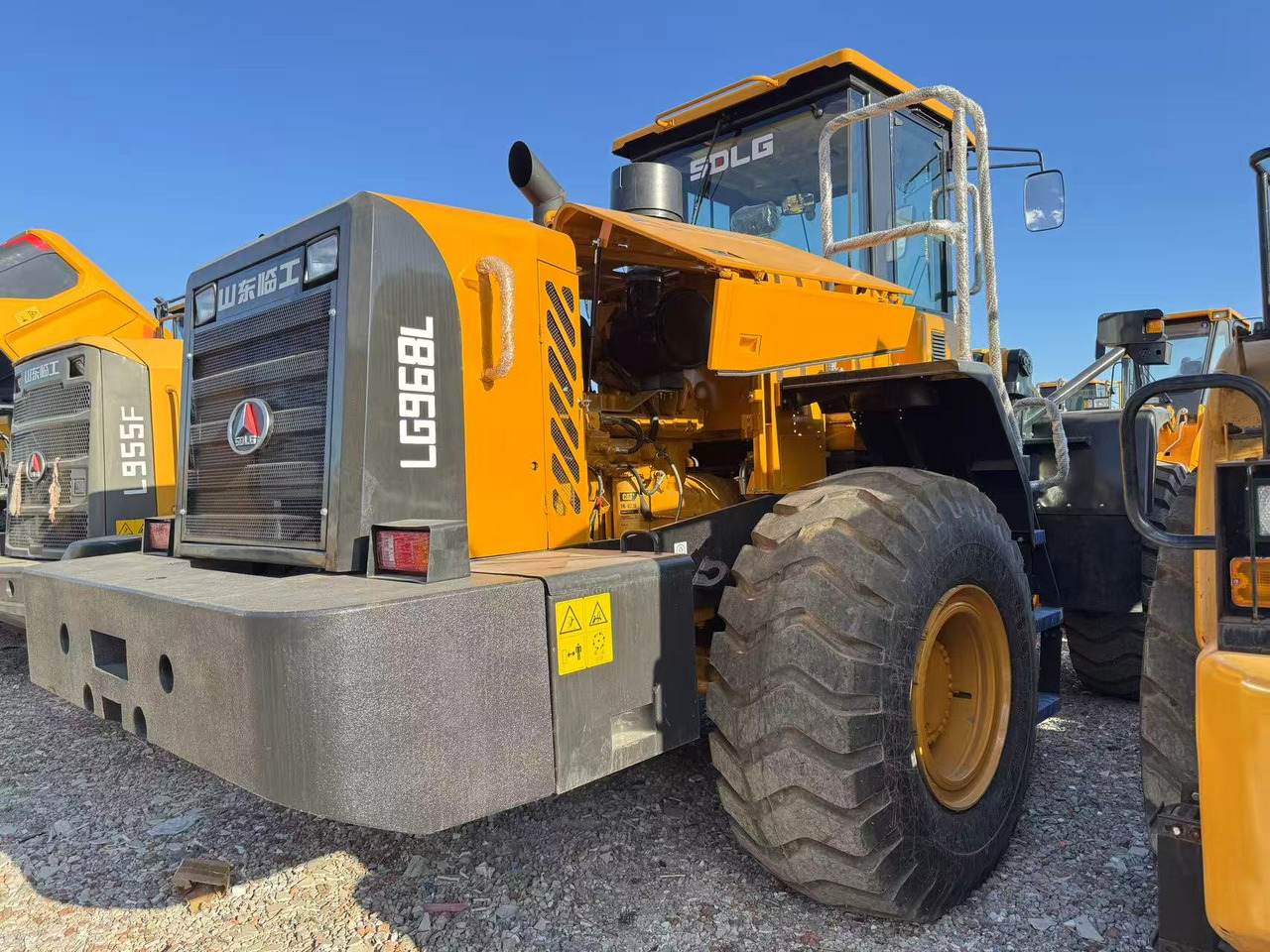 Chargeuse sur pneus SDLG LG968L