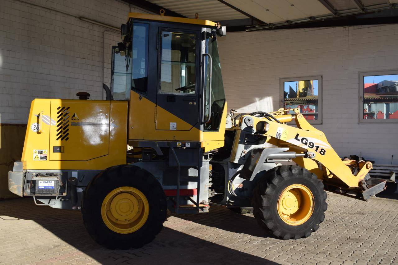 Chargeuse sur pneus SDLG LG 918