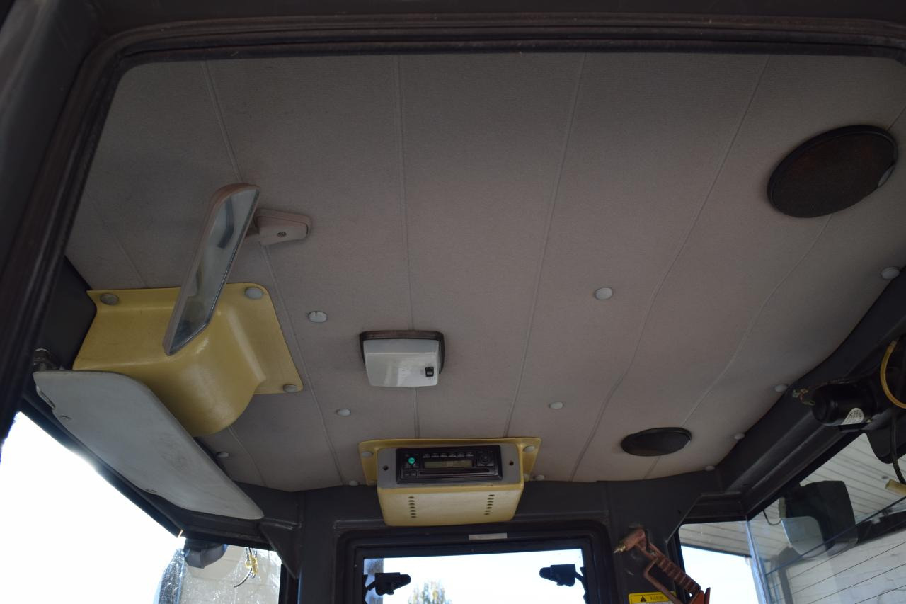 Chargeuse sur pneus SDLG LG 918