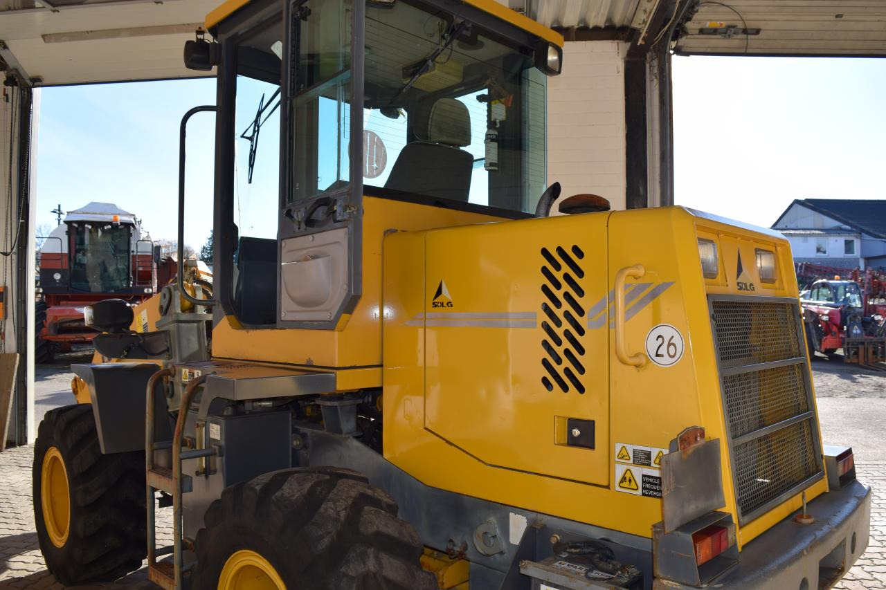 Chargeuse sur pneus SDLG LG 918