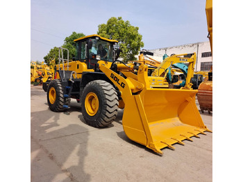 Chargeuse sur pneus  SDLG LG 956 L
