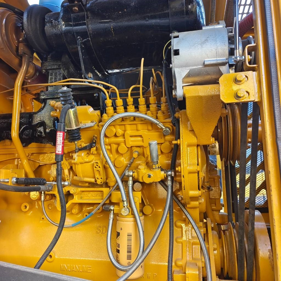 Chargeuse sur pneus SDLG LG 956 L