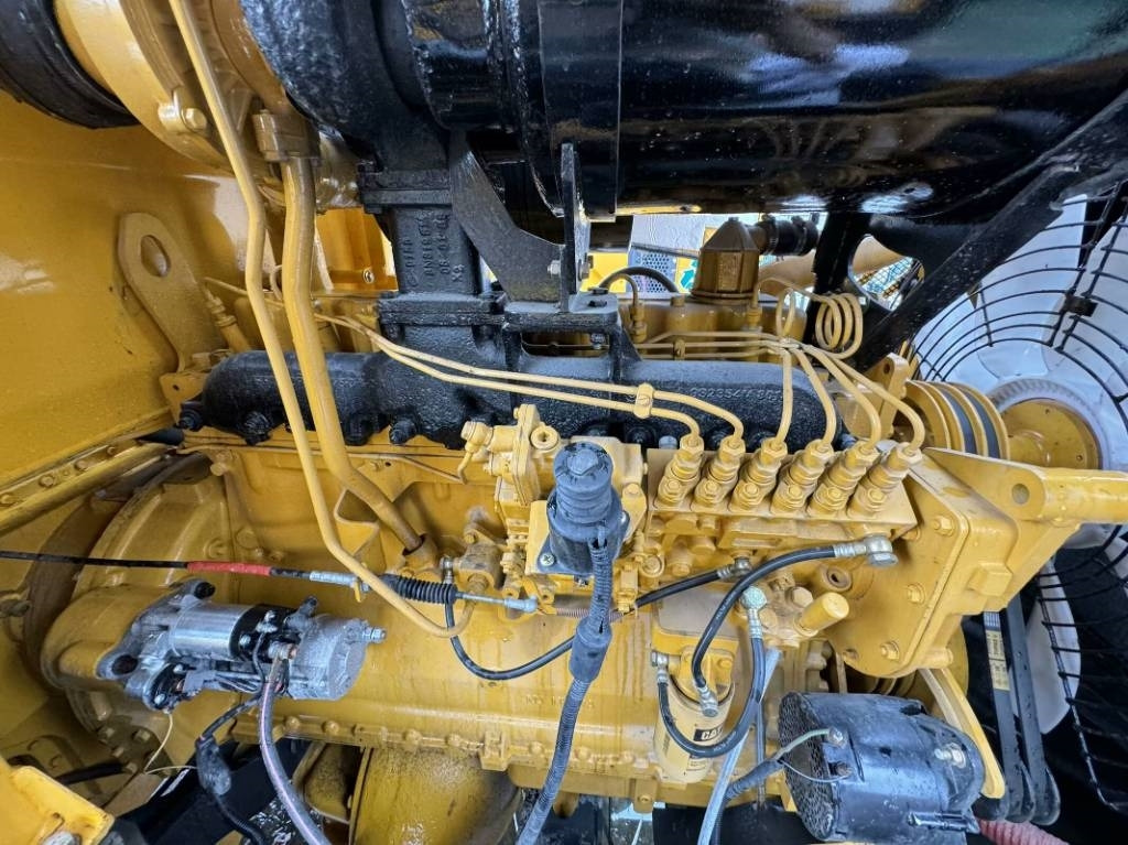 Chargeuse sur pneus SDLG LG 956 L