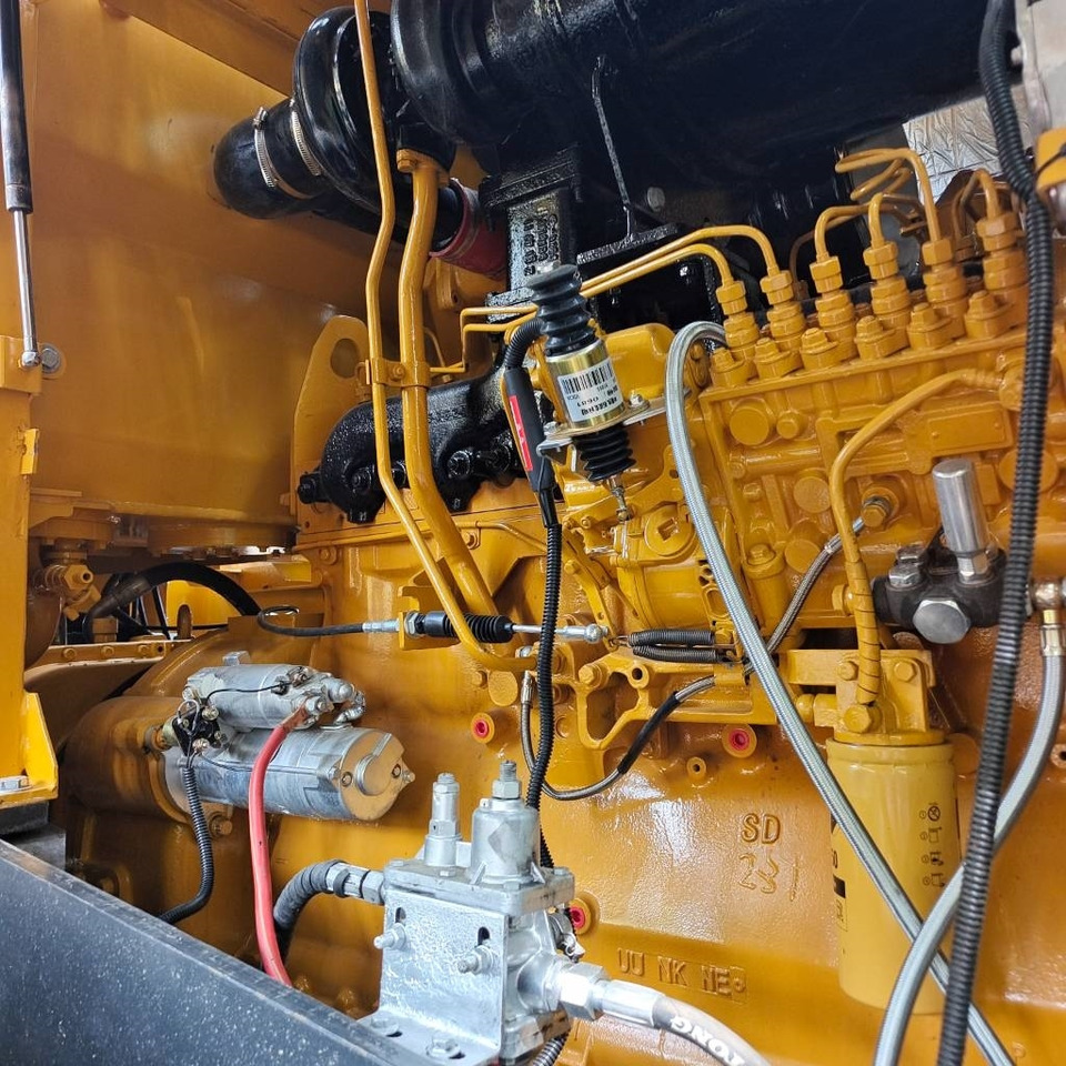 Chargeuse sur pneus SDLG LG 956 L