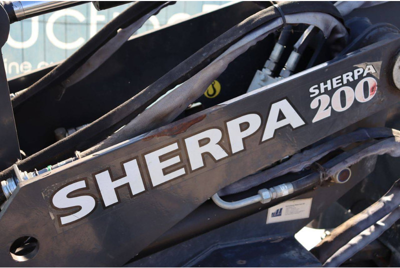 Chargeuse sur pneus SHERPA SHERPA 200