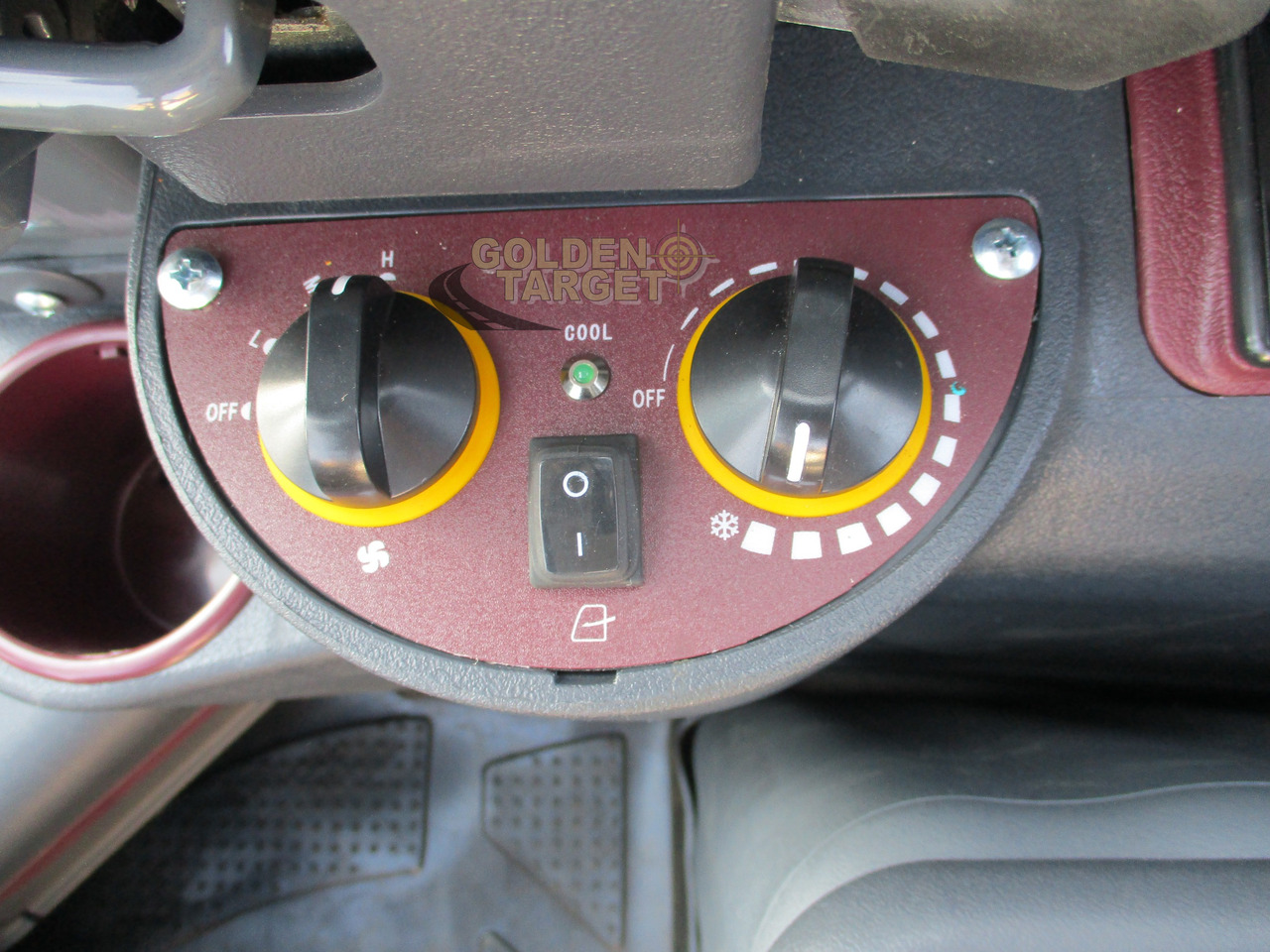 Chargeuse sur pneus SUNWARD SL61W Wheel Loader