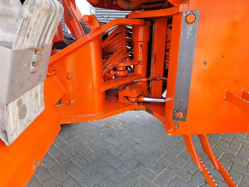 Chargeuse sur pneus Schaeff SKS 661