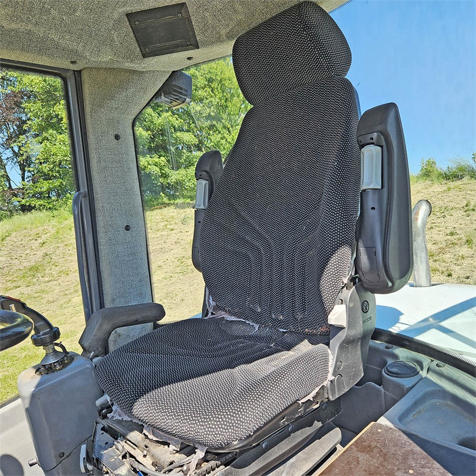 Chargeuse sur pneus Schaeff-Terex SKL 844