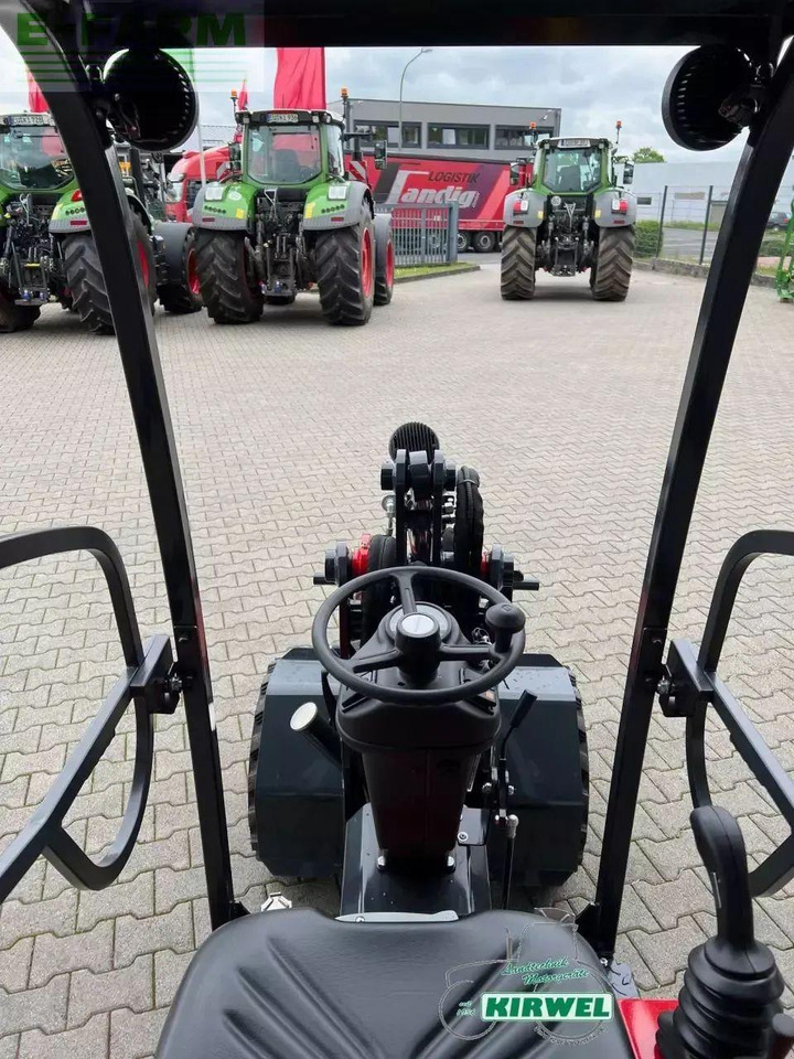 Chargeuse sur pneus Schäffer 1622