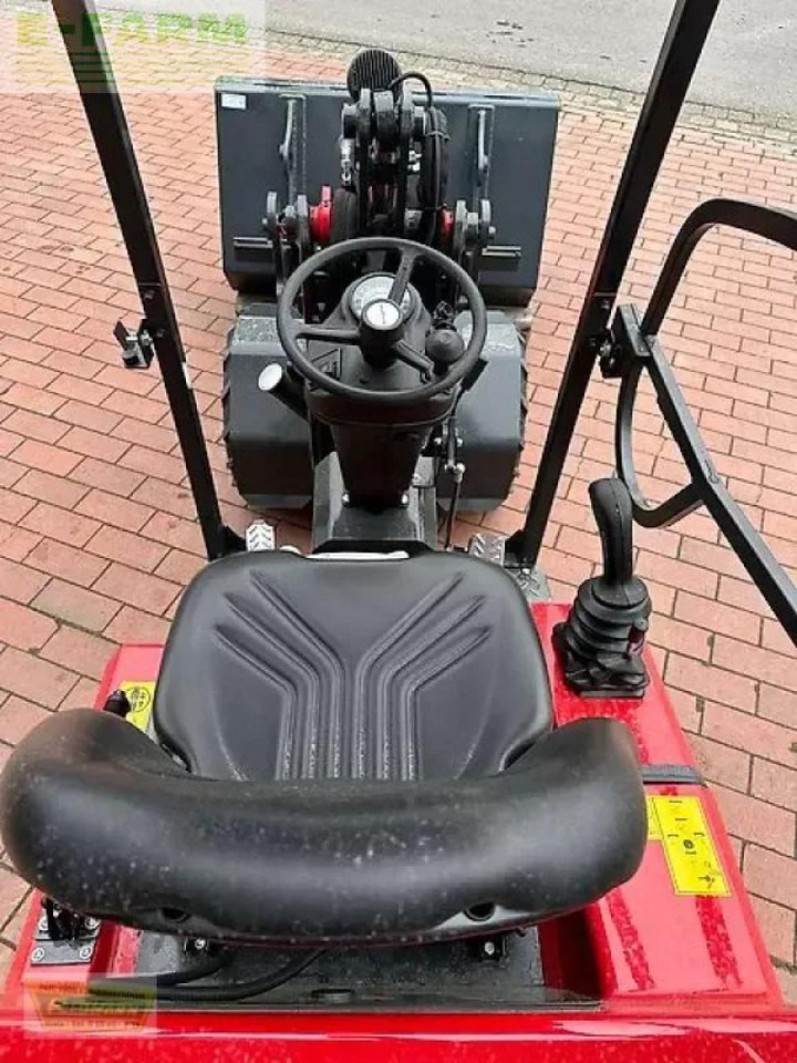 Chargeuse sur pneus Schäffer 1622