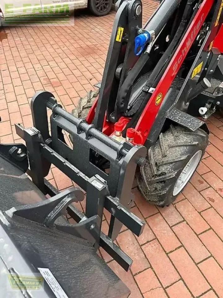 Chargeuse sur pneus Schäffer 1622