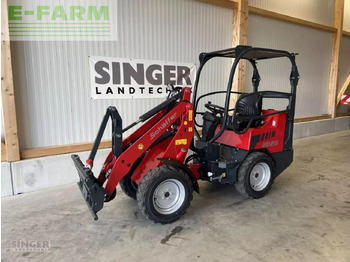 Chargeuse sur pneus Schäffer 2028-2