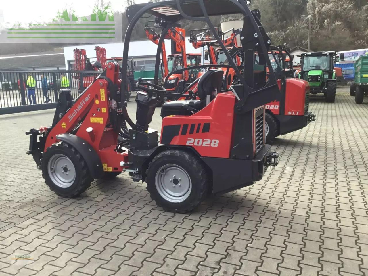 Chargeuse sur pneus Schäffer 2028-2
