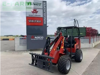 Chargeuse sur pneus Schäffer 2028 slt