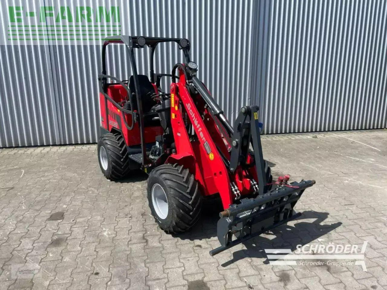 Chargeuse sur pneus Schäffer 2028 slt