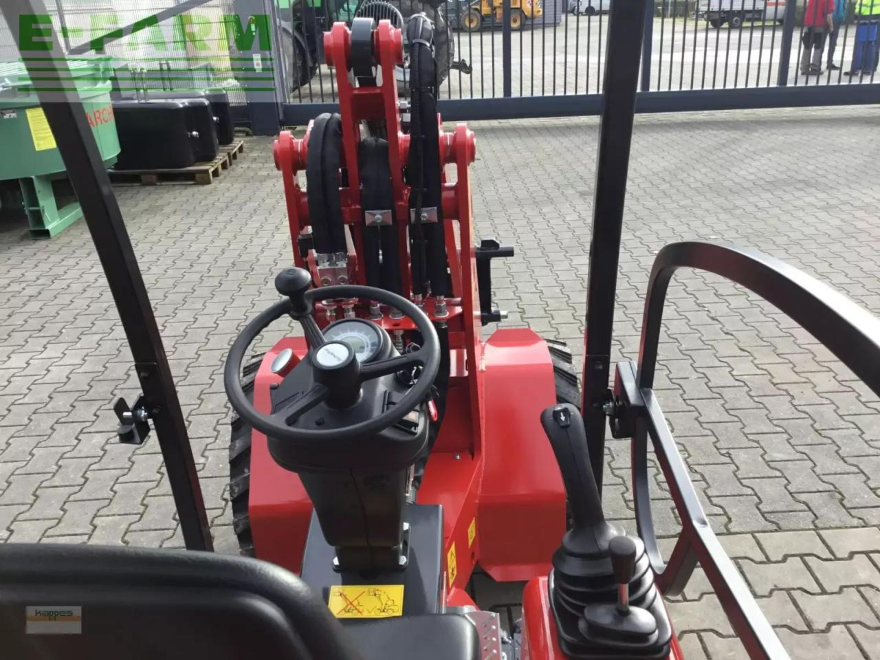 Chargeuse sur pneus Schäffer 2028 slt